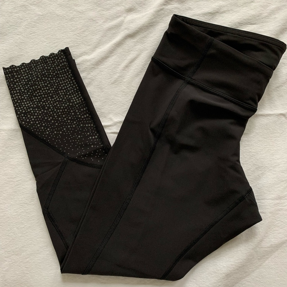 Lululemon black compression leggings